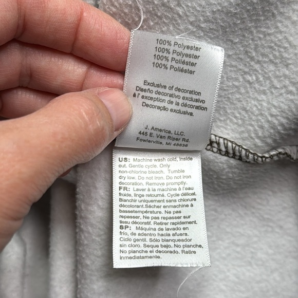 John Deere Camouflage Hoodie Size Large - Picture 9 of 10